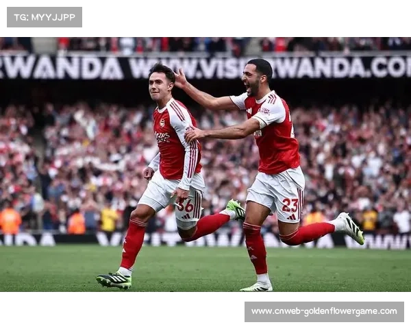 阿森纳3-0桑德兰暂9分领跑，约克雷斯双响苏维门迪远射